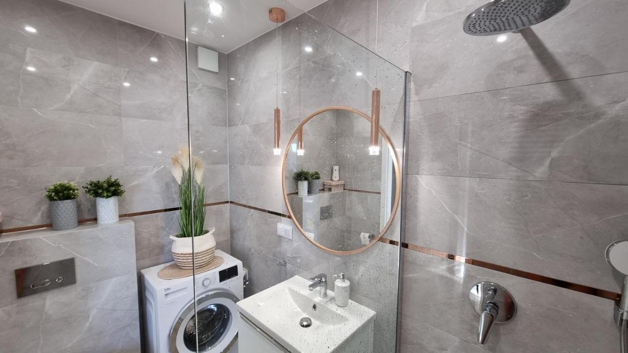 Apartament Perla Zachodu View & Spa Sagaris Dziwnow Apartment Bagian luar foto